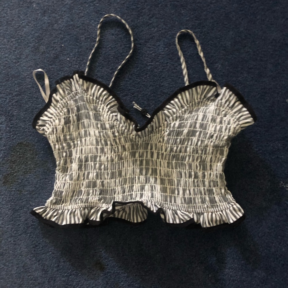 Lovers + Friends Crop Top. Only worn once!